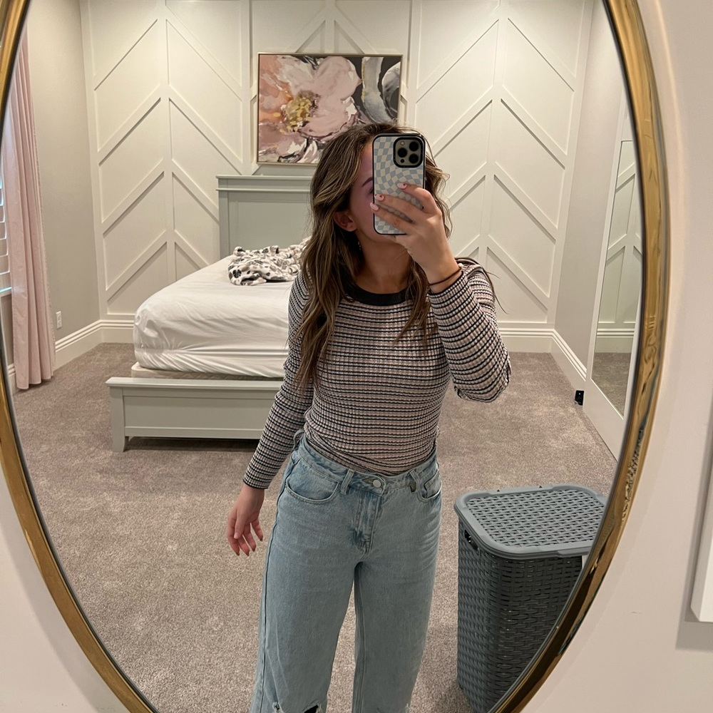 Stripped long sleeve